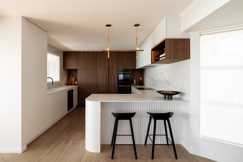 Mid Century Muse — kitchen by Rebecca Bailey Design, Auckland — NKBA Excellence in Design 2025