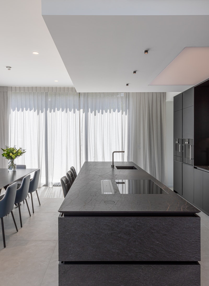 Obsidian Mirage — kitchen by Häcker Kitchens, Auckland — NKBA Excellence in Design 2025