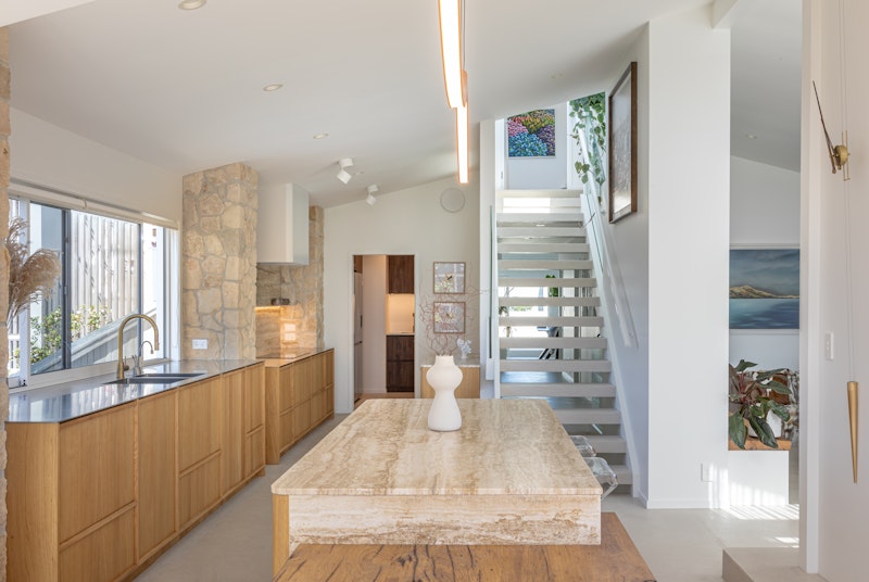 Bench run and splashback detail