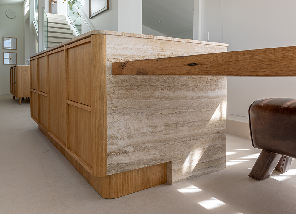 Casa de playa de verano — kitchen by Designmarked Kitchens, Waikato — NKBA Excellence in Design 2025