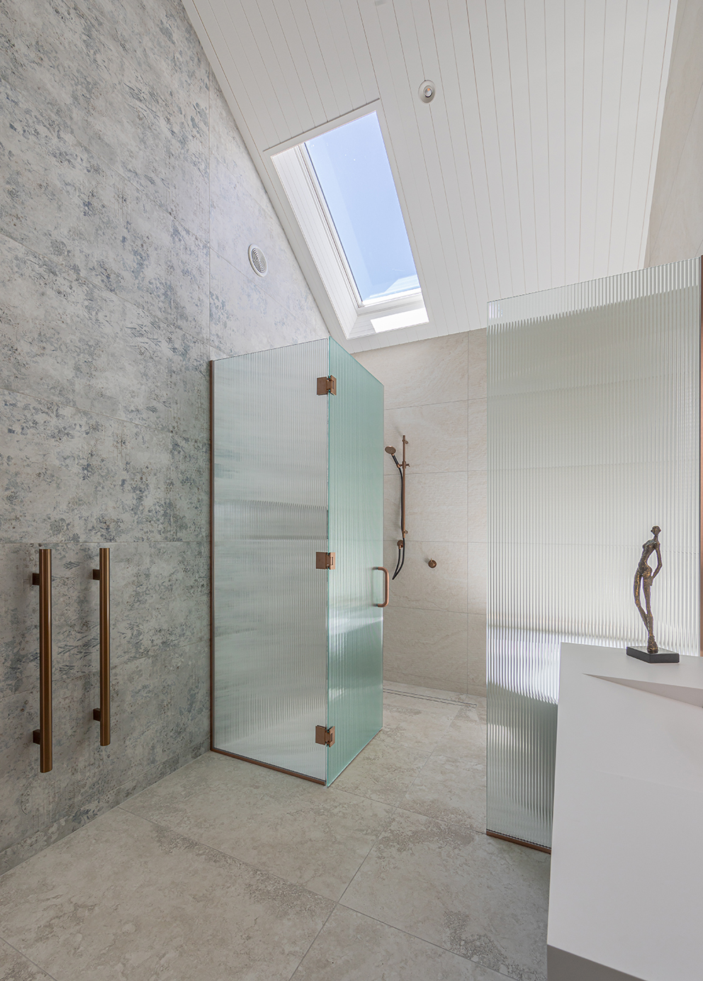 Holiday Haven — bathroom by Carmen Hubber, Southern — NKBA Excellence in Design 2025